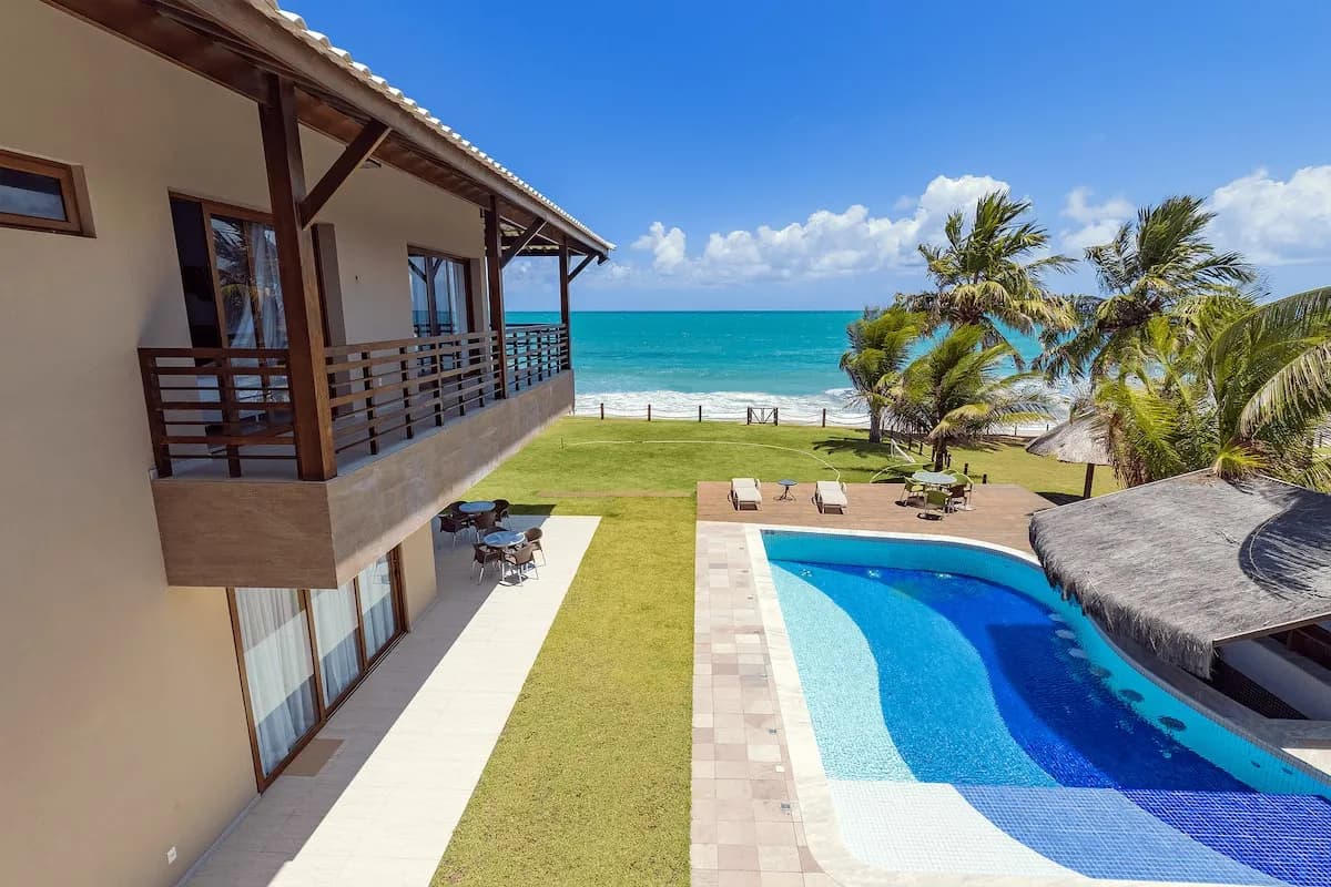 Golden Breeze Villa — 1/29